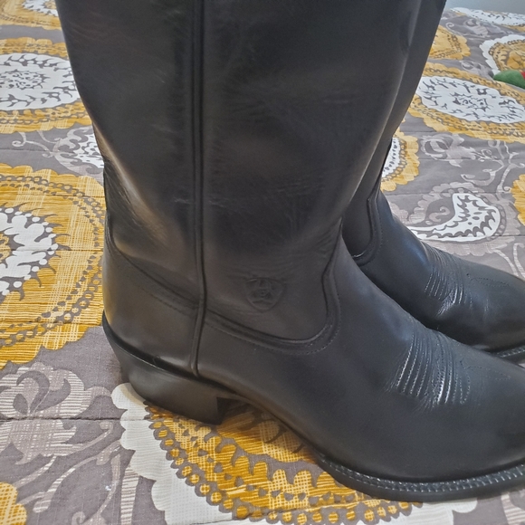 Ariat Boots Black 7.5D - Picture 3 of 8
